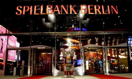 Центральный вход в Spielbank Berlin