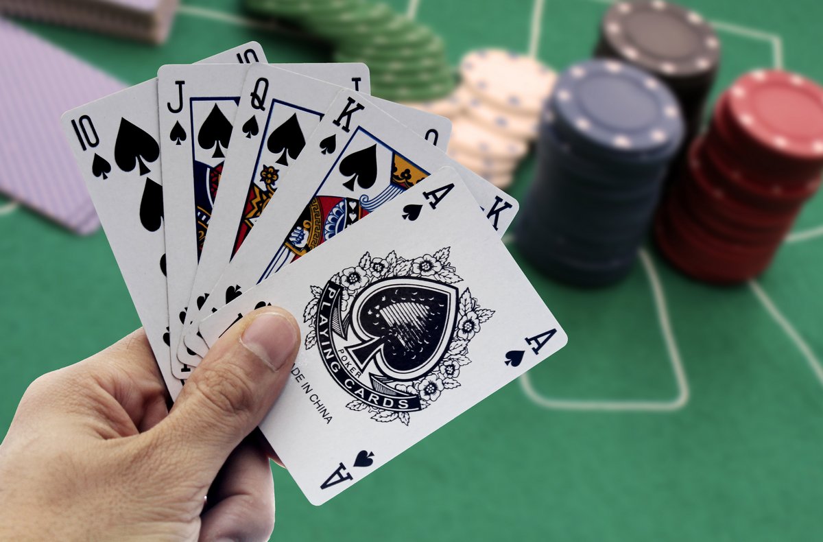 история игры покер